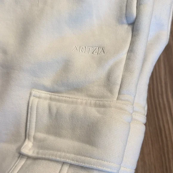 Aritzia White Hoodie and Joggers Set - Picture 2 of 6